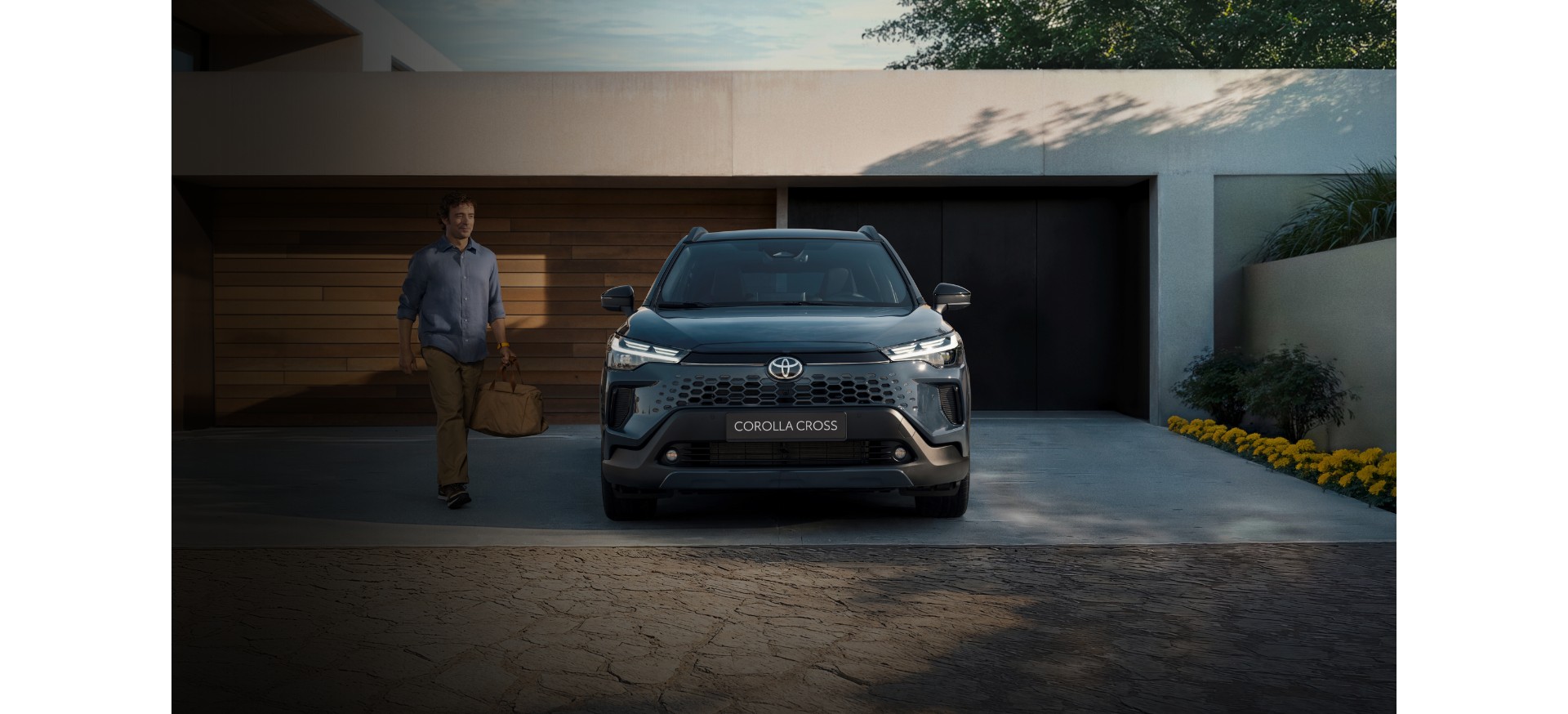 טויוטה COROLLA CROSS 2026